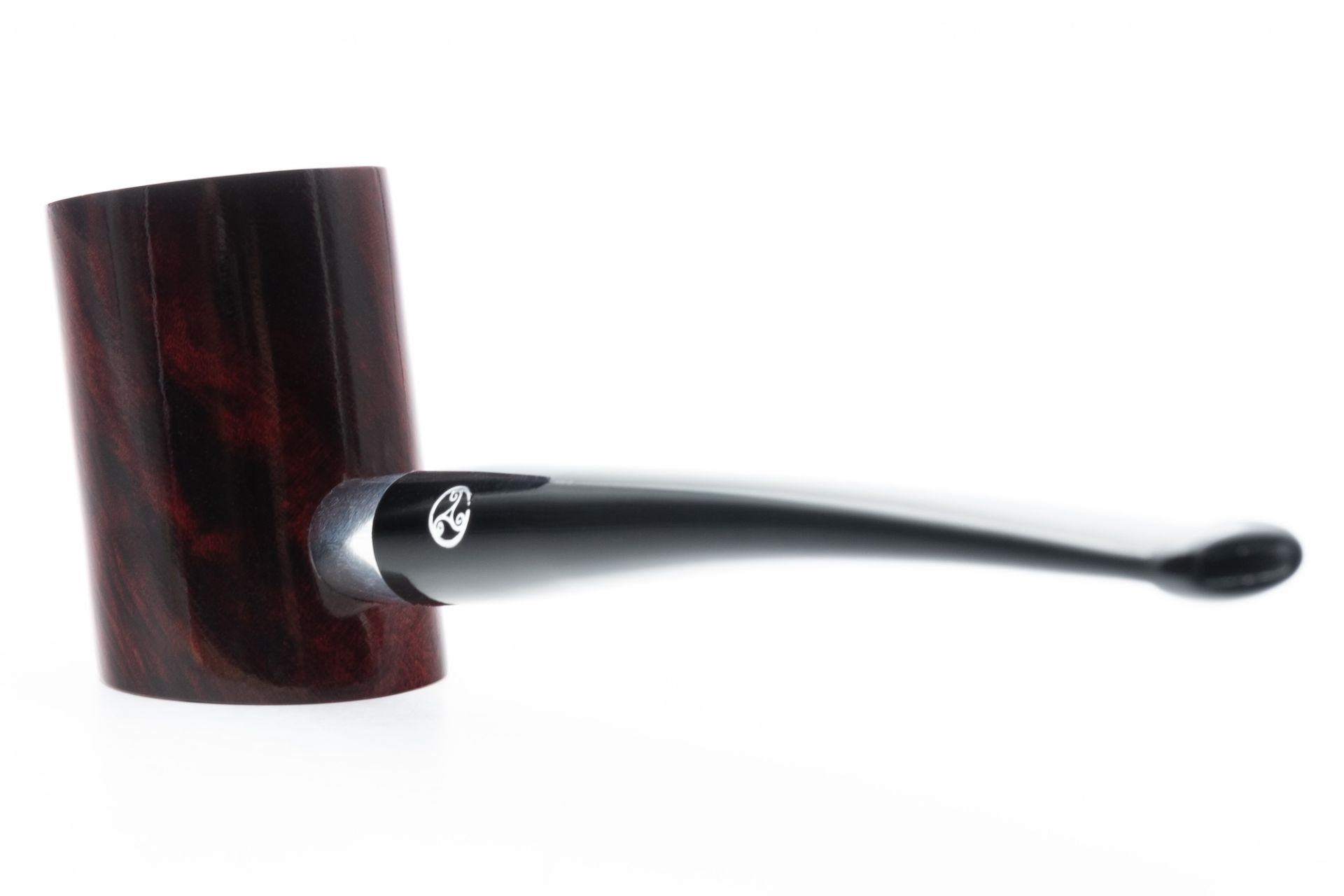 Rattray's Ahoy Burgundy Pipe