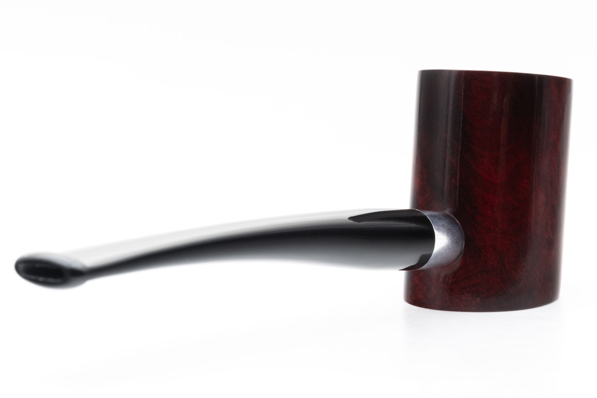 Rattray's Ahoy Burgundy Pipe