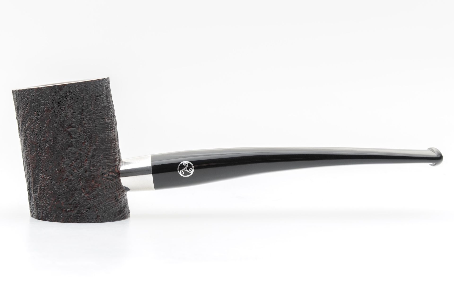 Rattray's Ahoy Sandblasted Pipe_