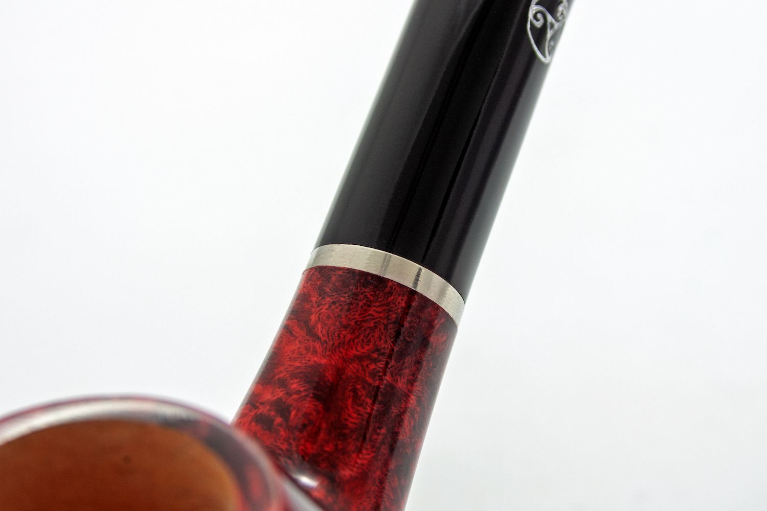 Rattray's Mary Burgundy 161 Pipe
