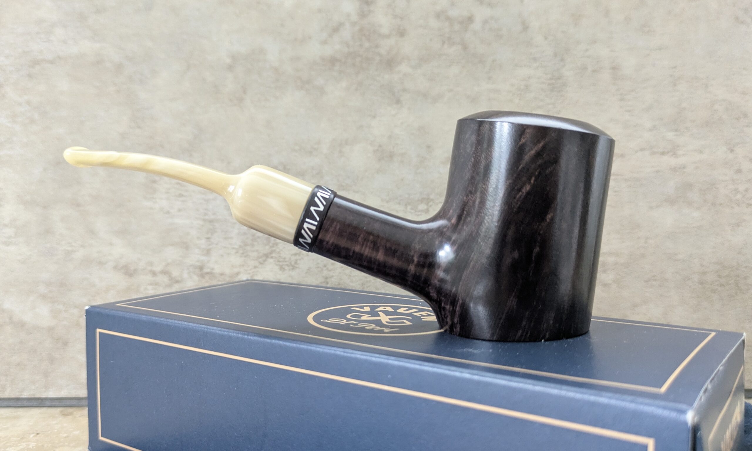 Vauen Lindis 2230 Pipe