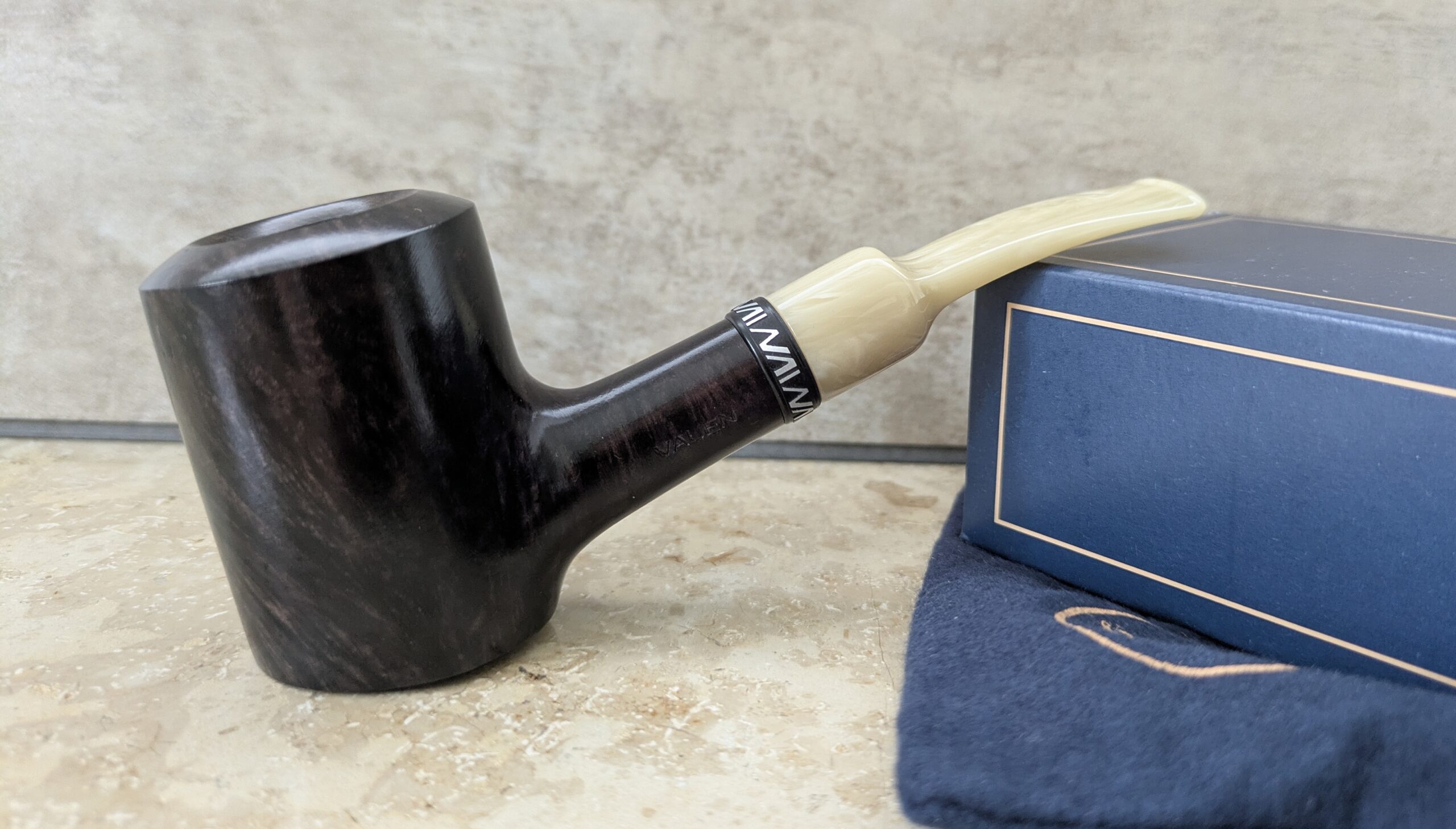 Vauen Lindis 2230 Pipe