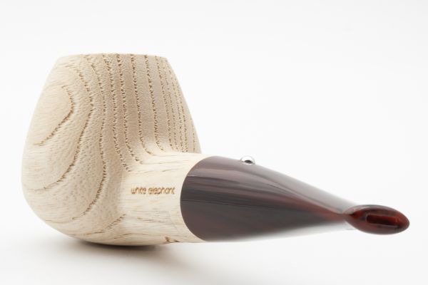 White Elephant Etosha 5 Ash Wood Pipe w. Graphite Inlay - Image 4