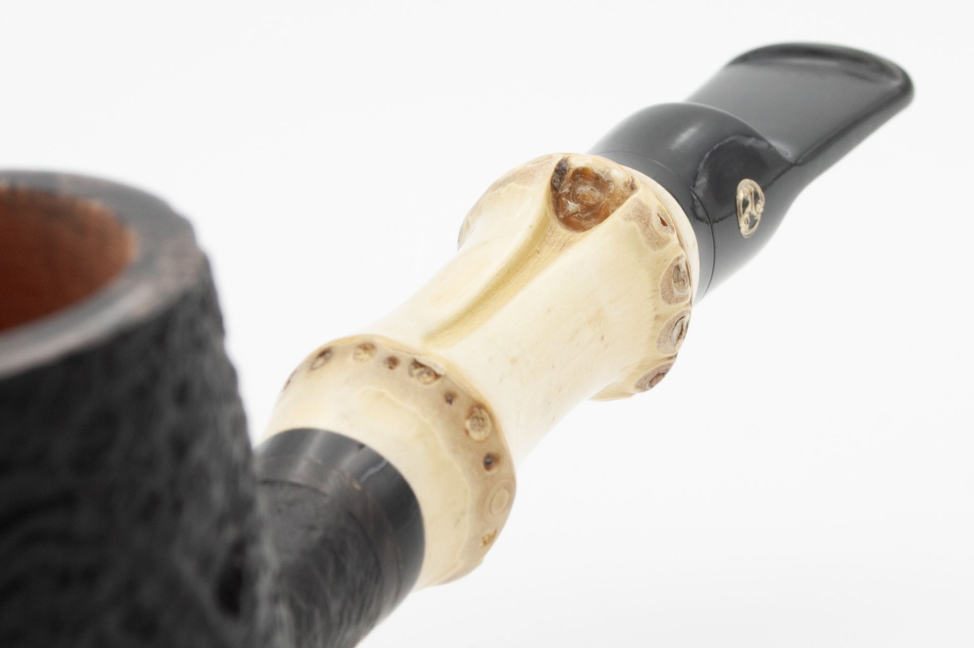 Rattray's Bamboo Billiard Sandblast Black Pipe
